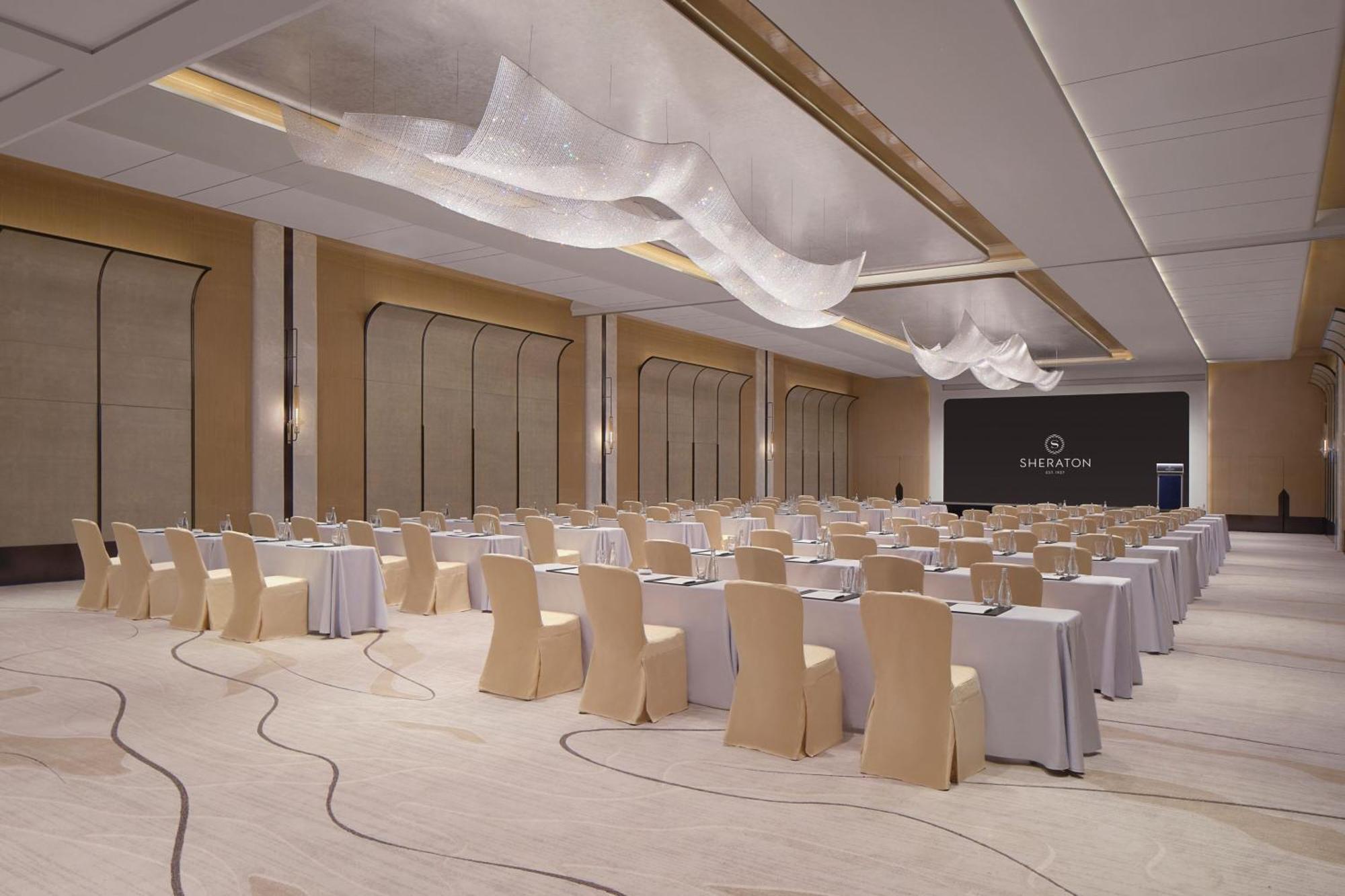 Sheraton & Towers 5* Гонконг
